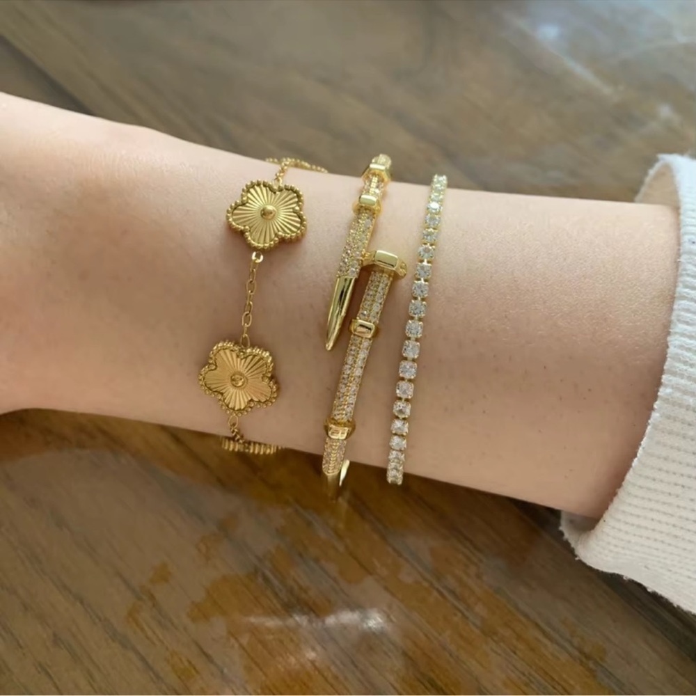 Just Un Clou Nail Gold Crystal Elegant Bracelet - Picture 3 of 7